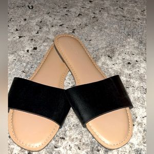 Old Navy Slide sandals brand new size 10